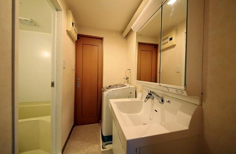 Shinjuku Urban Hotel Токіо Екстер'єр фото